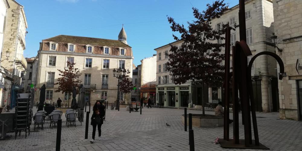 Le Clos Chassaing N1 - Wifi - Centre Ville-Property Rental Nm Périgueux المظهر الخارجي الصورة